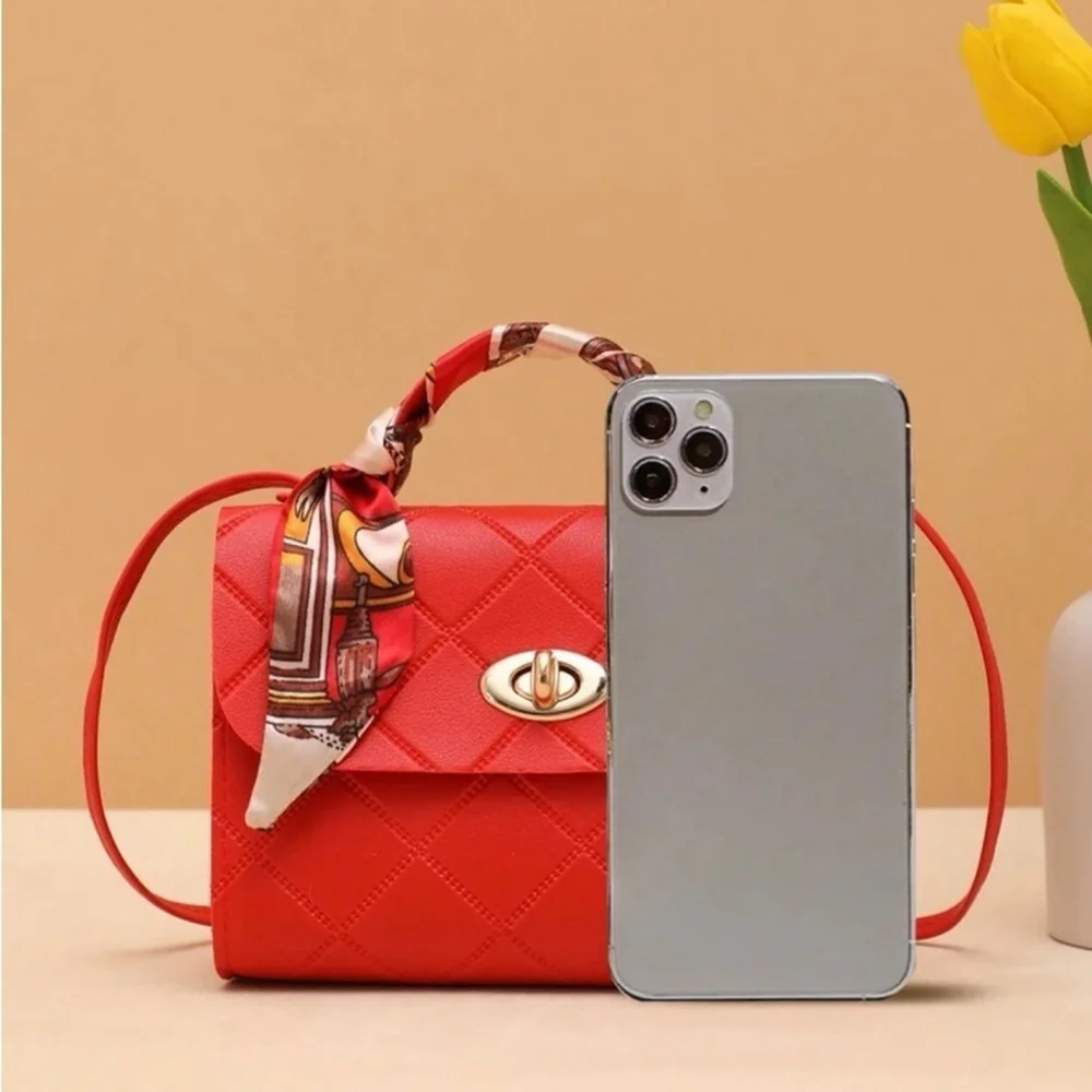 ⚠️Clearance Red Silk Scarf Handle Crossbody Bag - Picture 5 of 6